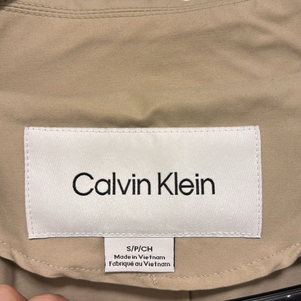 Calvin Klein trench coat - Picture 4 of 10